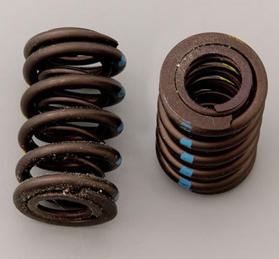 Valve Springs Valve Springs, Hydraulic Roller, Set of 16, 1.540" Dia., .760" Inner, Damper-Yes, 132# @ 1.90, 146# @ 1.875", 414# @ 1.306", Coil Bind = 1.085, Max lift .690